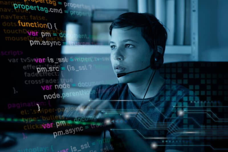 Why Is It So Challenging to Qualify Young People in the IT Field?